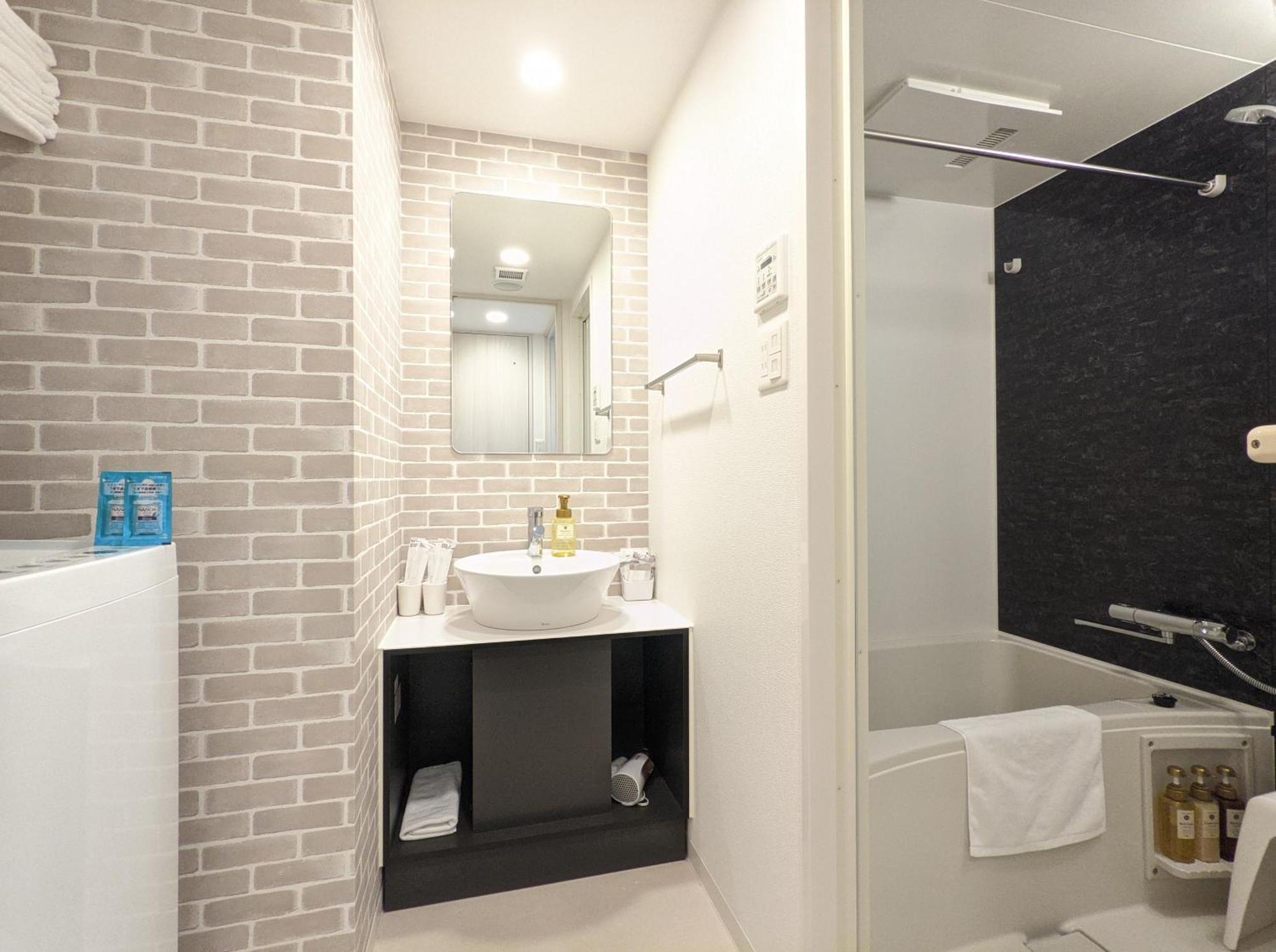Appart hôtel Eslead Namba Daikokucho *